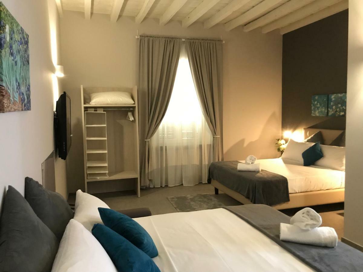 Lo Stallone -Malpensa Milan Airport Hotel Buscate Ngoại thất bức ảnh